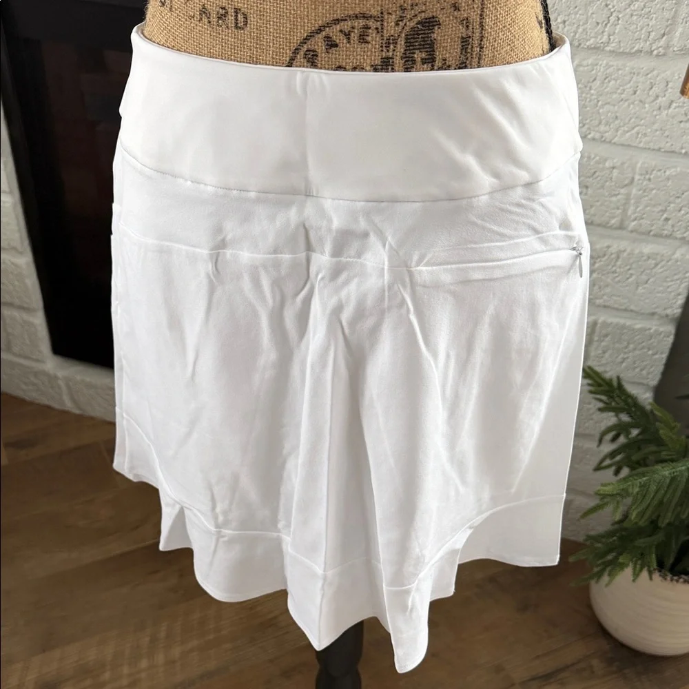 🆕 Adidas White Athletic Skirt/Shorts